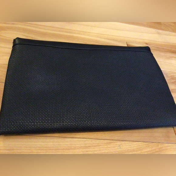 Black clutch - Picture 4 of 4